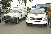 Une ambulance au centre de santé de Bakanda (Grand-Lahou)